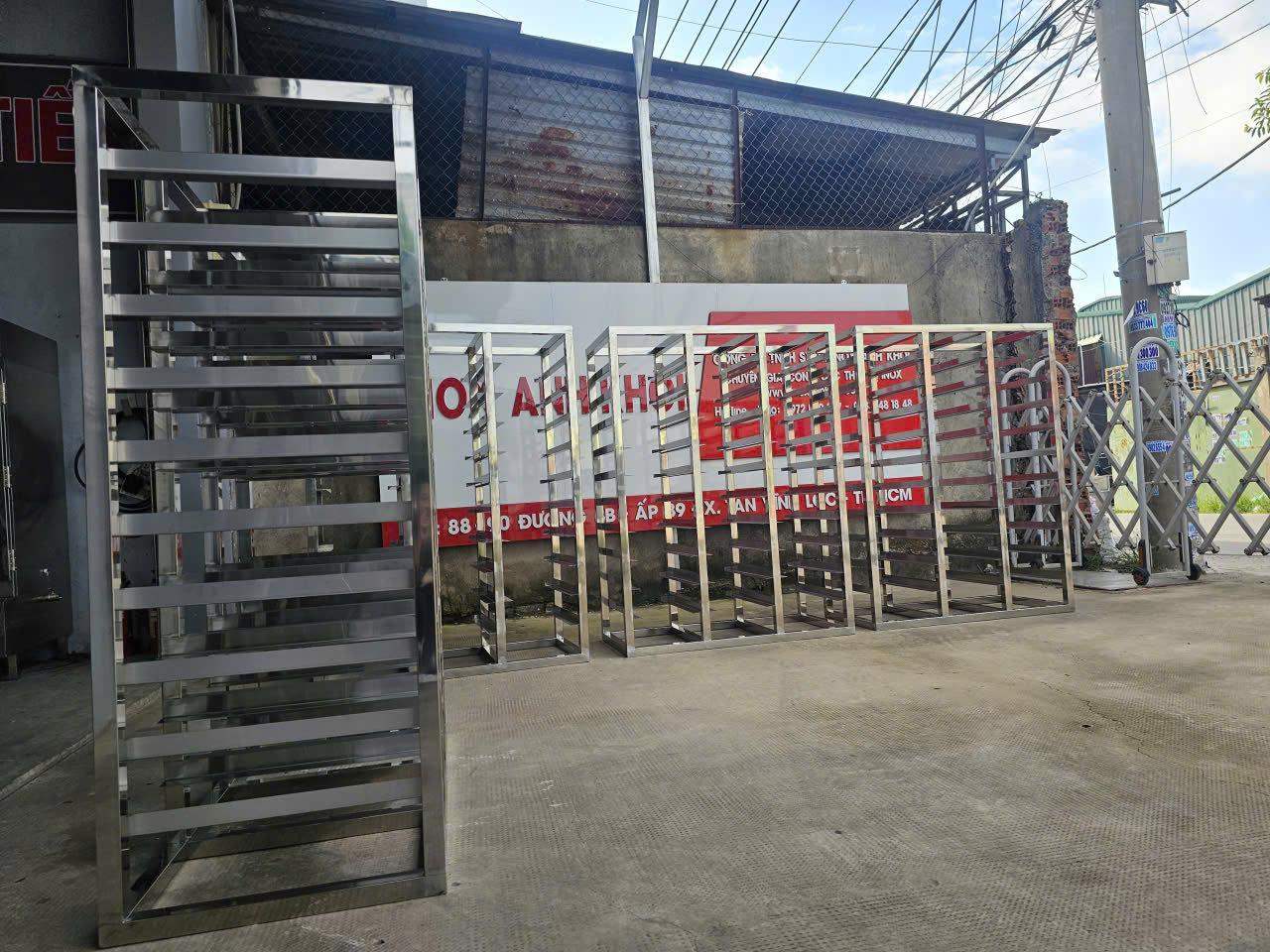 CÔNG TY TNHH SX TM INOX ANH KHÔI