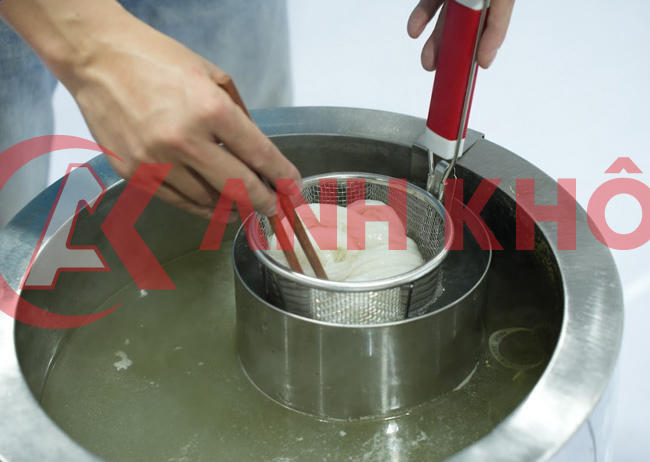 Nồi điện nấu phở chất lượng từ Inox Anh Khôi