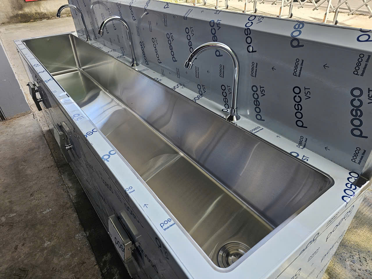 CÔNG TY TNHH SX TM INOX ANH KHÔI