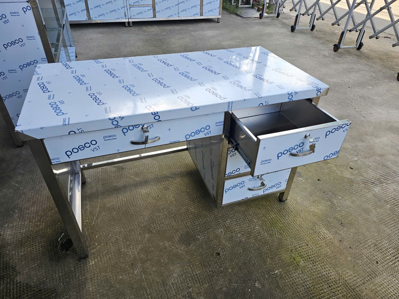 CÔNG TY TNHH SX TM INOX ANH KHÔI