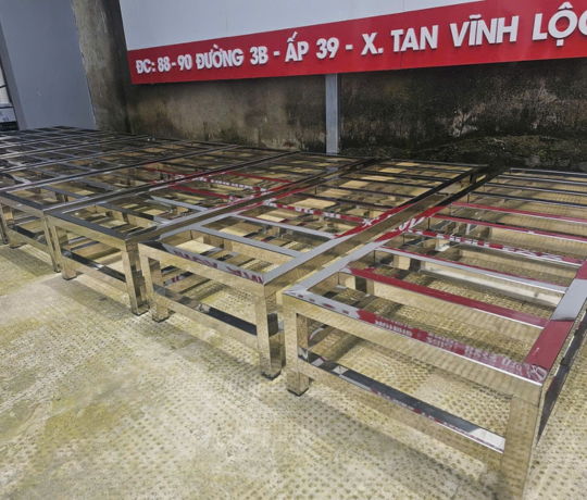 GIA CÔNG KHUNG VUÔNG 30 GCK01